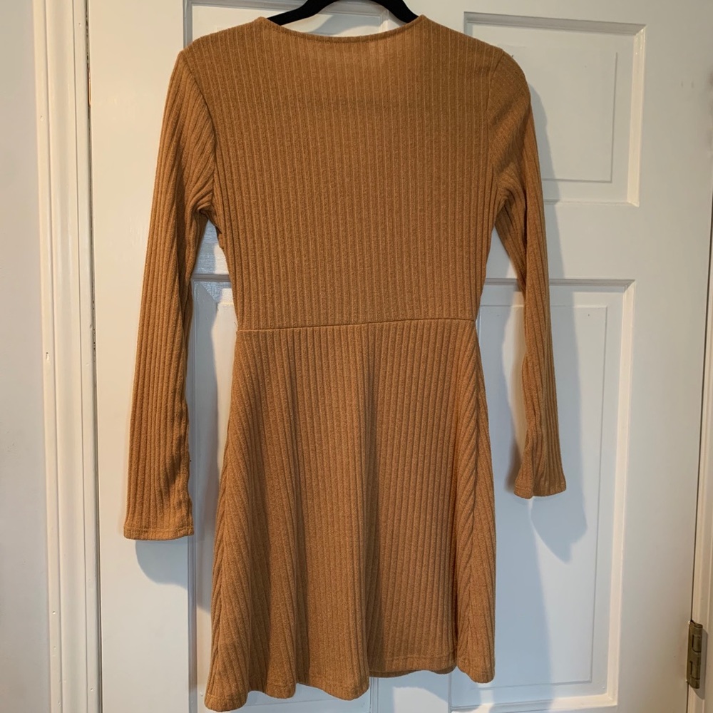 Lush Marigold Button Detail Ribbed Dress - Picture 4 of 6